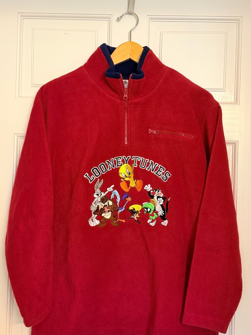 Vintage Warner Bros. Looney Tunes Red Fleece Pullover with Navy Trim